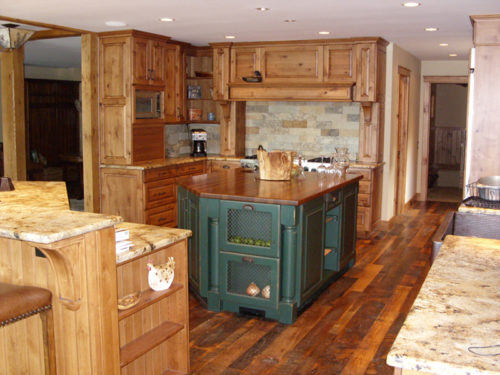 Luxury Wood Themed Kitchen